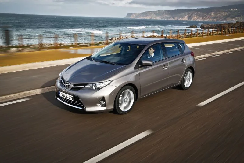 Toyota Auris Toyota Auris II