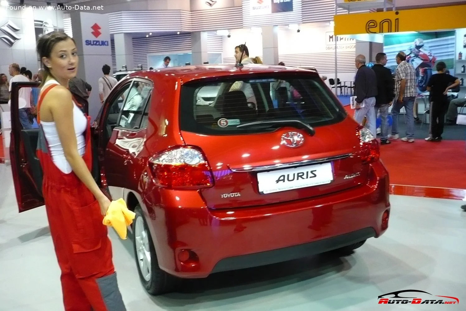 Toyota Auris 1.33 VVT-i (99 Hp)2010 - 2012 thumbnail 6