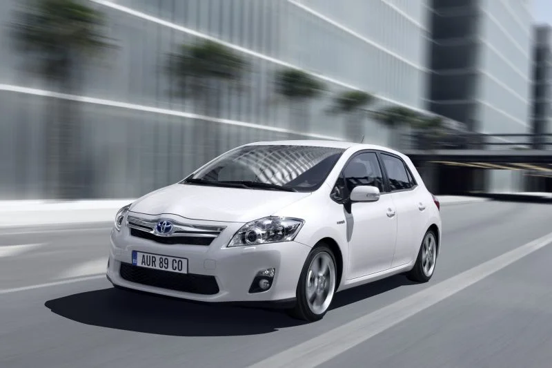 Toyota Auris 1.33 VVT-i (99 Hp)2010 - 2012 thumbnail 9
