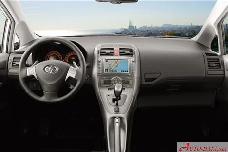 Toyota Auris 1.3 16V VVT-i (101 Hp)2009 - 2010 thumbnail 11