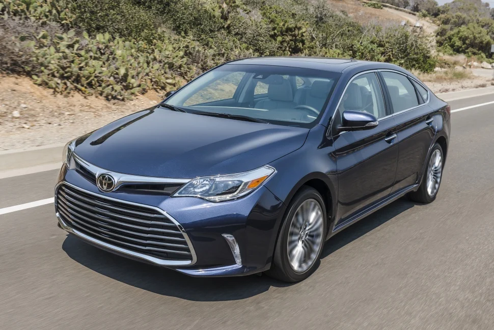 Toyota Avalon 2.5 (203 Hp) Hybrid ECVT2015 - 2018 thumbnail 2