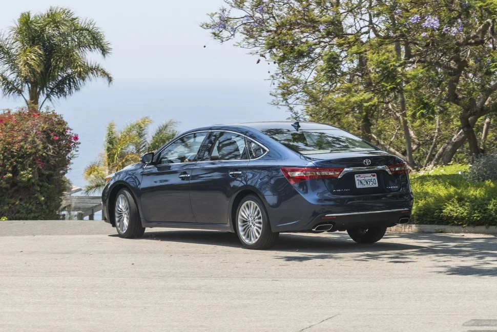 Toyota Avalon 2.5 (203 Hp) Hybrid ECVT2015 - 2018 thumbnail 7