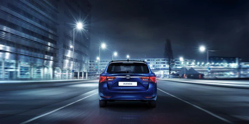 Toyota Avensis 1.6 D-4D (112 Hp)2015 - 2018 thumbnail 6