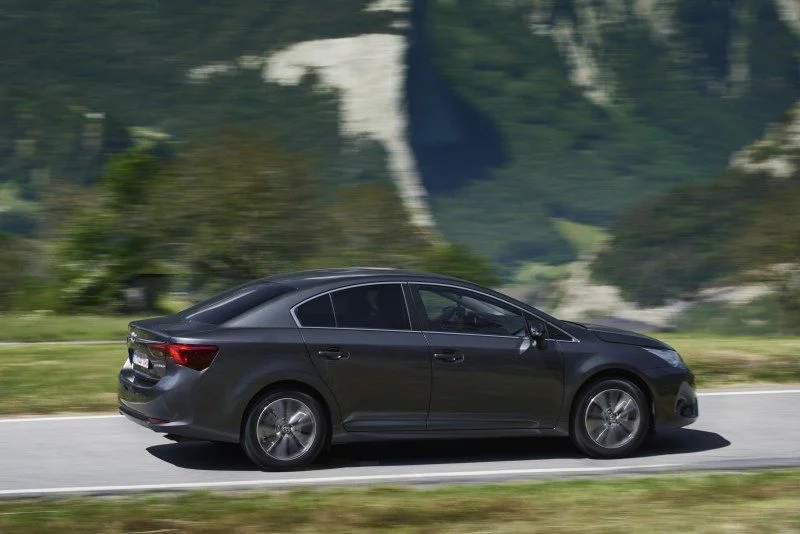 Toyota Avensis 1.6 D-4D (112 Hp)2015 - 2018 thumbnail 14
