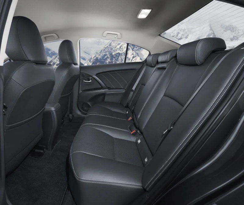 Toyota Avensis 1.6 D-4D (112 Hp)2015 - 2018 thumbnail 5