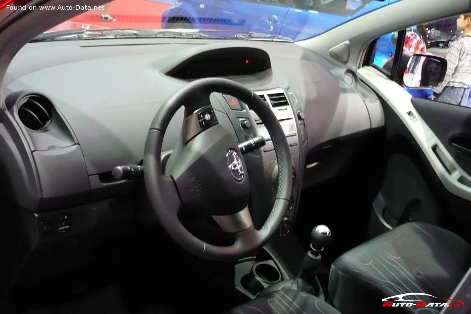 Toyota Avensis 1.6i (132 Hp)2009 - 2011 thumbnail 13