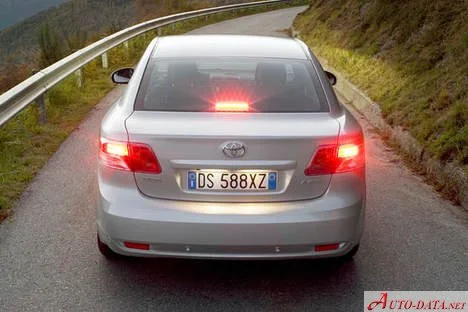 Toyota Avensis 1.6i (132 Hp)2009 - 2011 thumbnail 7