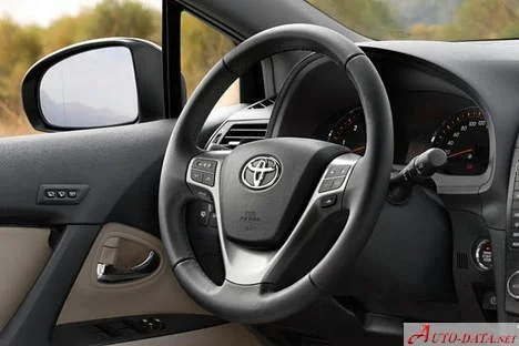 Toyota Avensis 1.6i (132 Hp)2009 - 2011 thumbnail 9