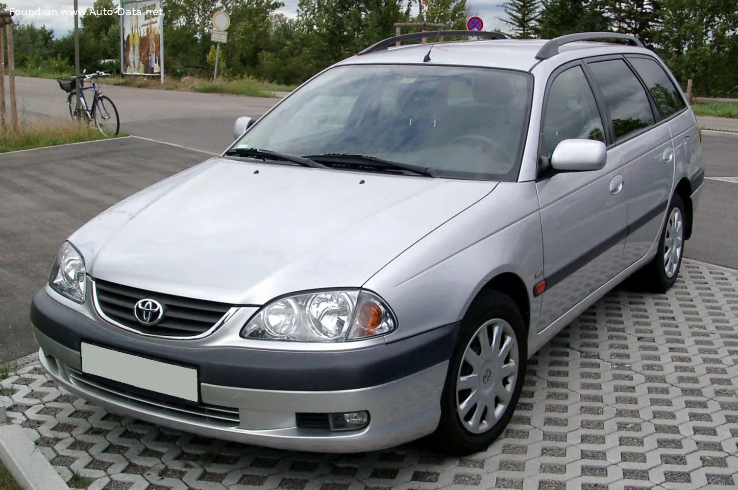 Toyota Avensis 1.6 (101 Hp)1997 - 2003 - 1
