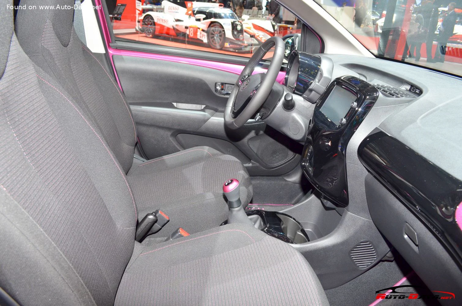 Toyota Aygo 1.0 VVT-i (72 Hp)2018 - 2021 thumbnail 15