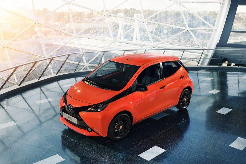Toyota Aygo 1.0 VVT-i (69 Hp)2014 - 2018 thumbnail 5