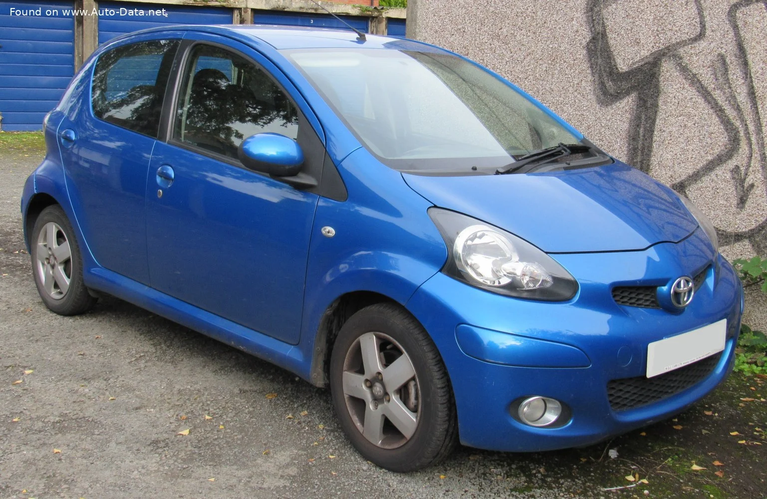 Toyota Aygo 1.0 VVT-i (68 Hp)2009 - 2012 - 1
