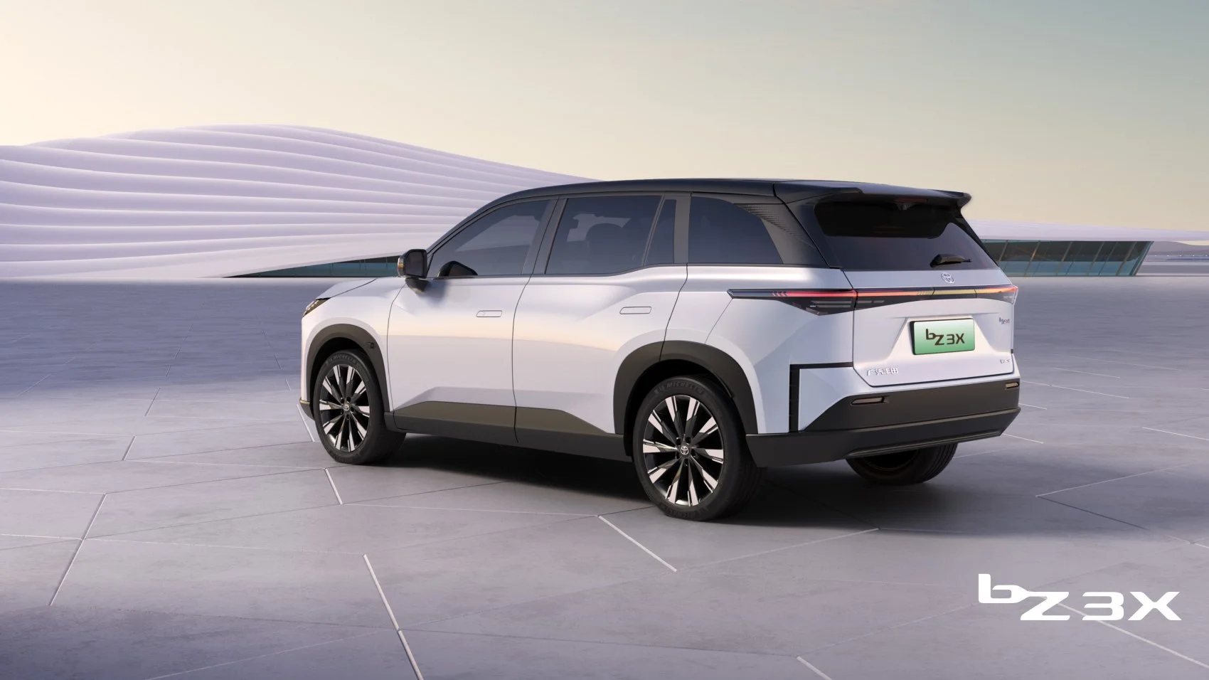 Toyota bZ3X 50.03 kWh (204 Hp)2025 - thumbnail 2