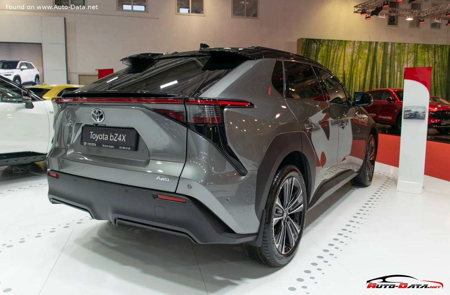 Toyota bZ4X 71.4 kWh (204 Hp) BEV2022 - 2025 thumbnail 18