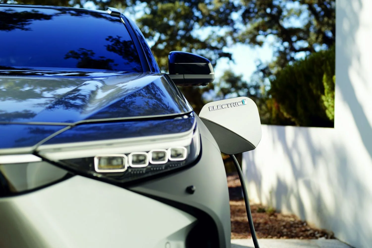 Toyota bZ4X 71.4 kWh (204 Hp) BEV2022 - 2025 thumbnail 7