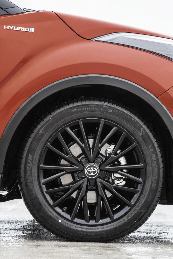Toyota C-HR 1.2 (116 Hp)2020 - 2023 thumbnail 17