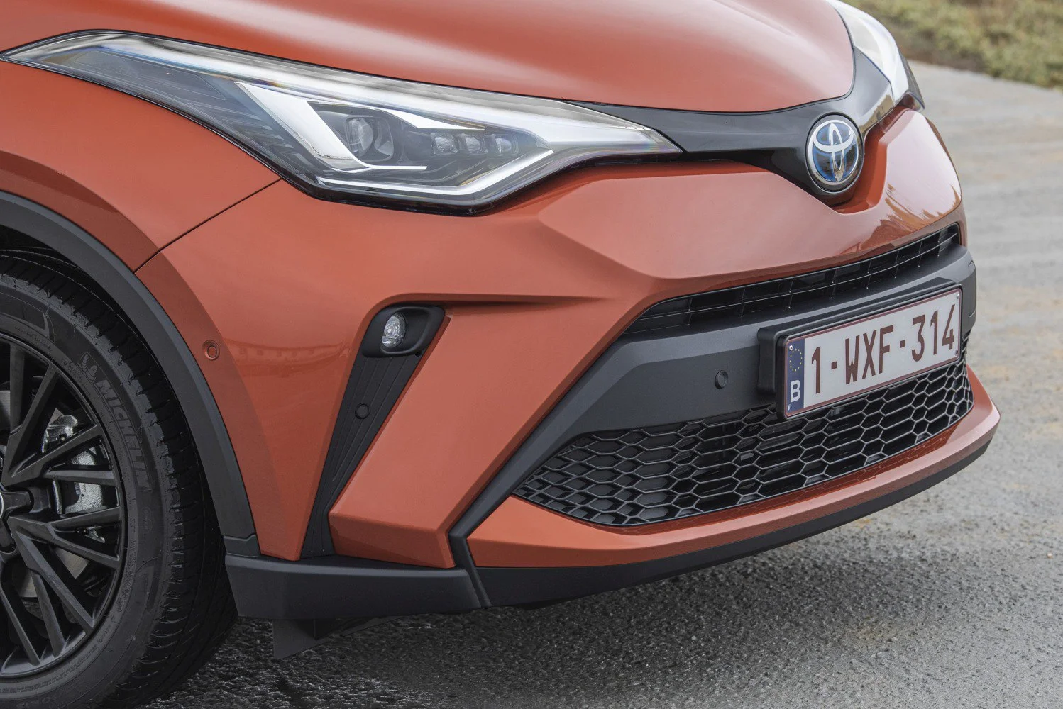 Toyota C-HR 1.2 (116 Hp)2020 - 2023 thumbnail 18