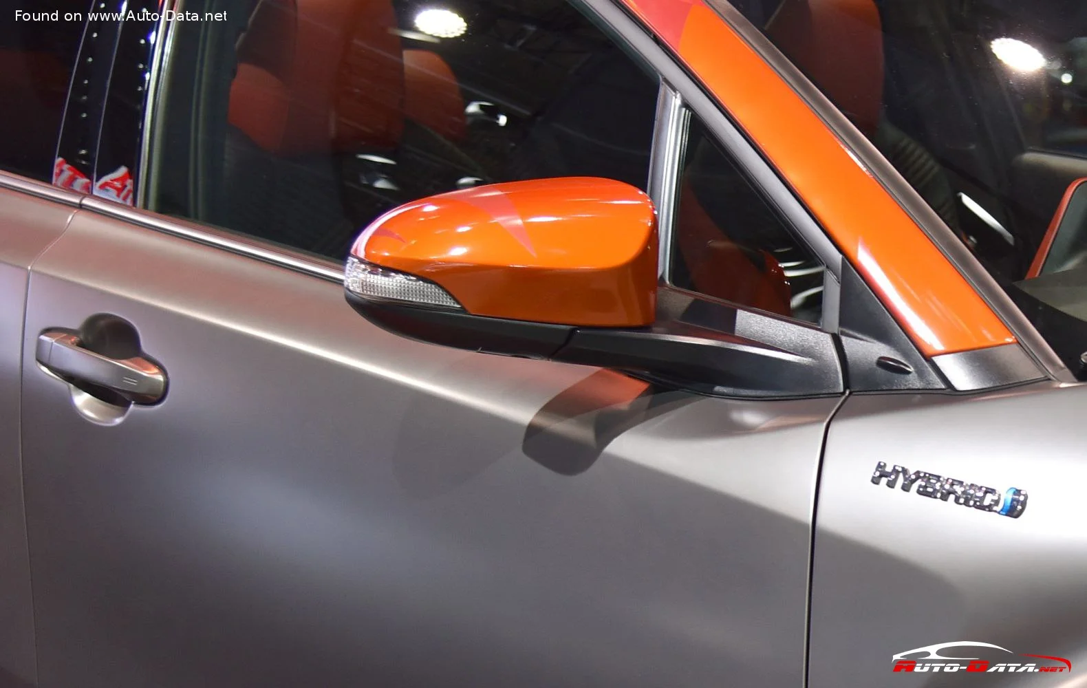 Toyota C-HR Toyota C-HR Hy-Power Concept thumbnail 12