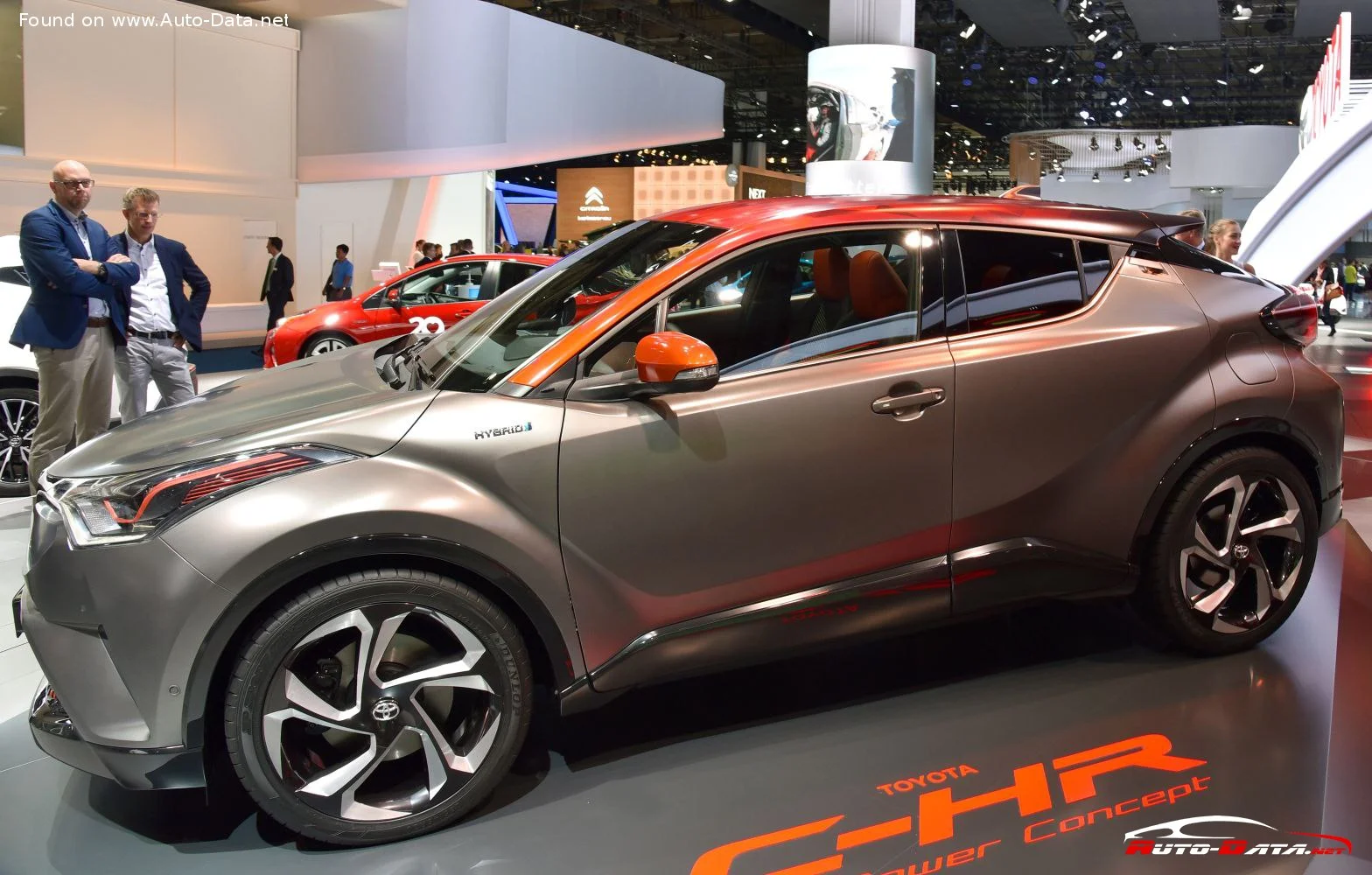 Toyota C-HR Toyota C-HR Hy-Power Concept thumbnail 8