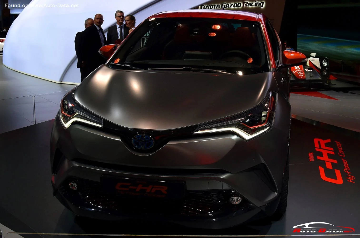 Toyota C-HR Toyota C-HR Hy-Power Concept thumbnail 9