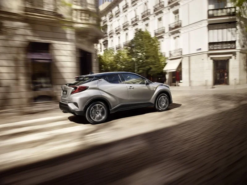 Toyota C-HR 1.2 (116 Hp)2016 - 2020 thumbnail 14