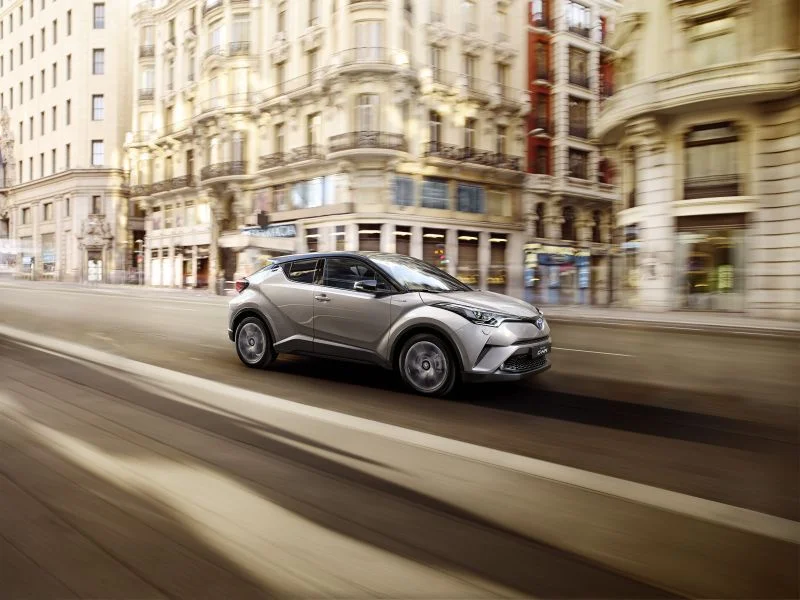 Toyota C-HR 1.2 (116 Hp)2016 - 2020 thumbnail 15