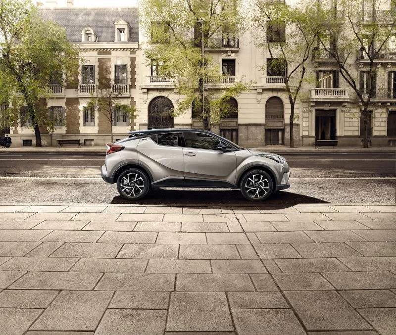Toyota C-HR 1.2 (116 Hp)2016 - 2020 thumbnail 16