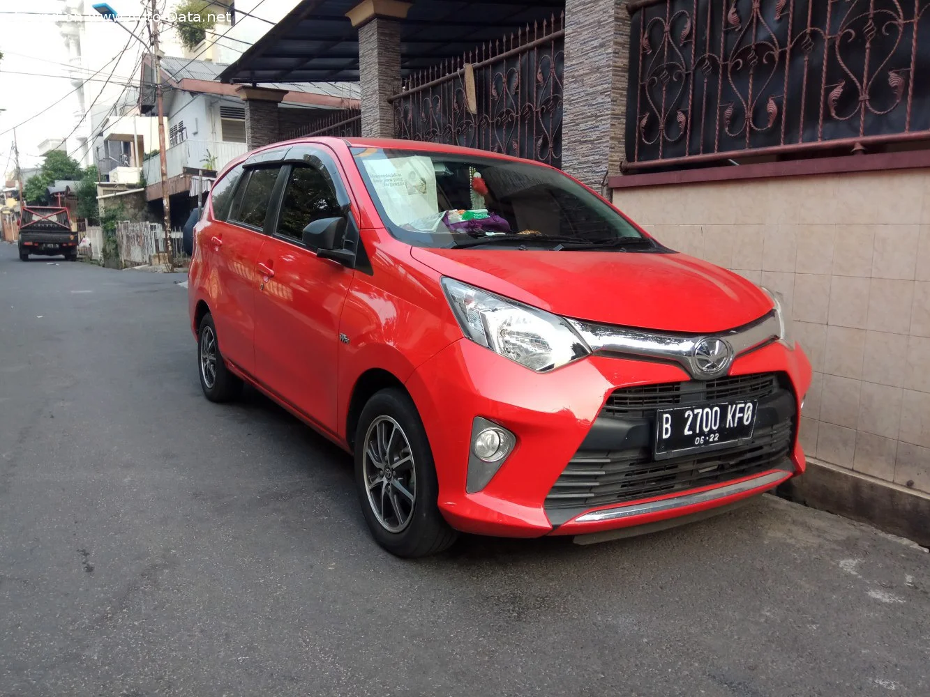 Toyota Calya 1.2i (88 Hp)2016 - 2019 - 1