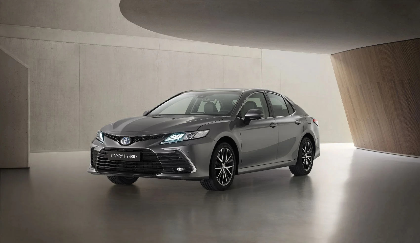 Toyota Camry 2.5 (202 Hp) AWD ECT-i2020 - 2024 - 1