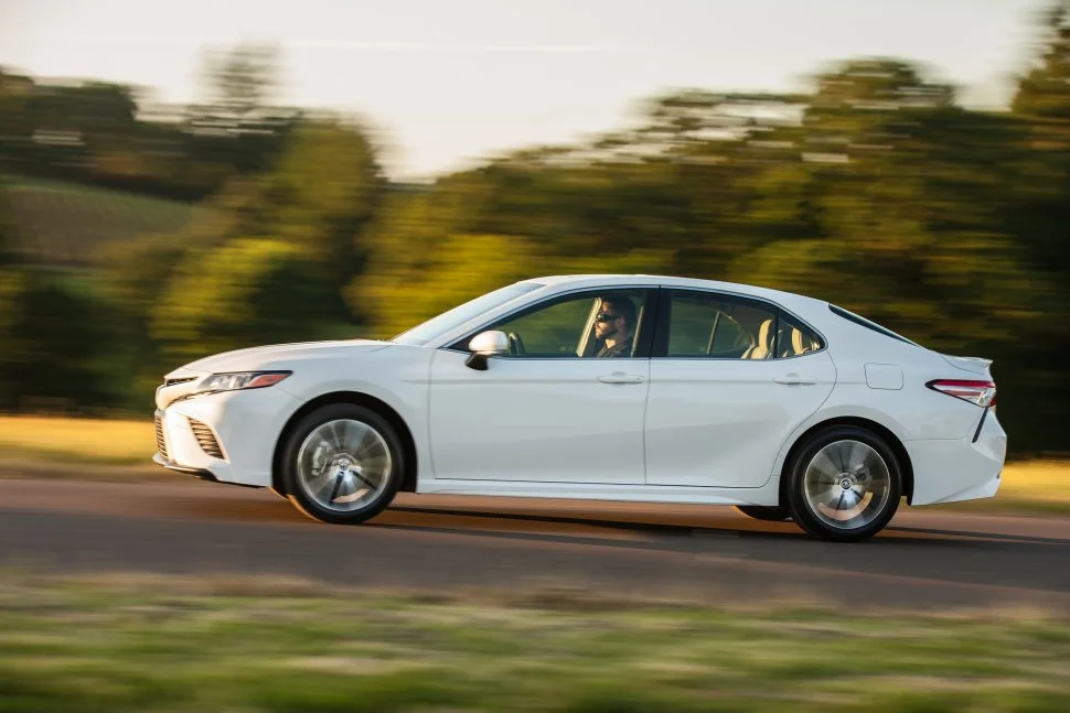 Toyota Camry 2.0 (150 Hp) Automatic2018 - 2020 thumbnail 3