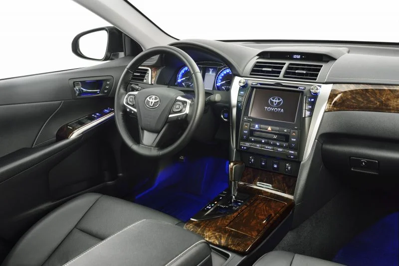 Toyota Camry 2.0 (150 Hp) Automatic2014 - 2017 thumbnail 3
