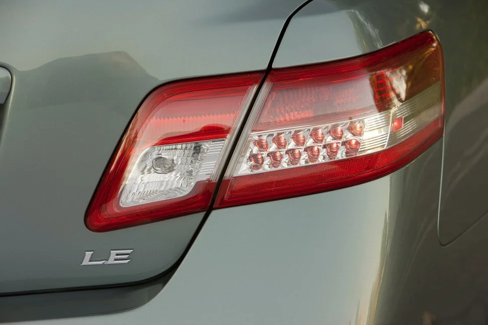 Toyota Camry 2.4 (187 Hp) Hybrid e-CVT2009 - 2011 thumbnail 10