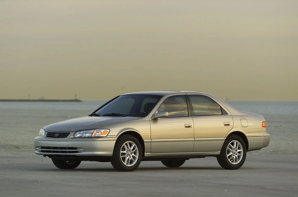 Toyota Camry 2.2 (136 Hp)2000 - 2001 thumbnail 5