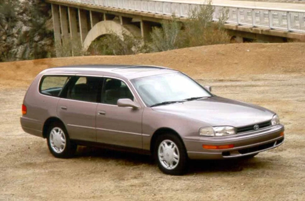Toyota Camry 2.2 (136 Hp)1992 - 1996 thumbnail 6