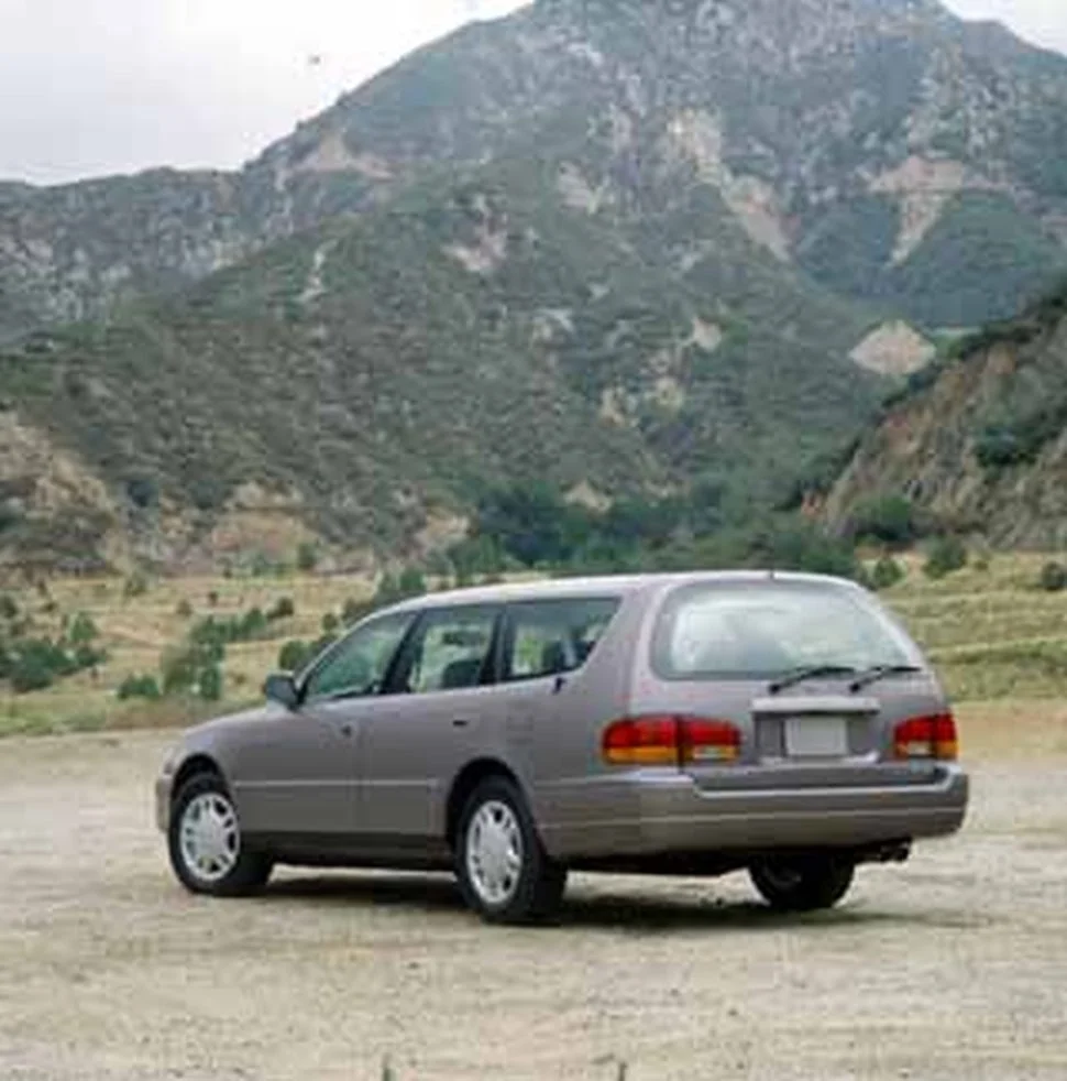 Toyota Camry 2.2 (136 Hp)1992 - 1996 thumbnail 8