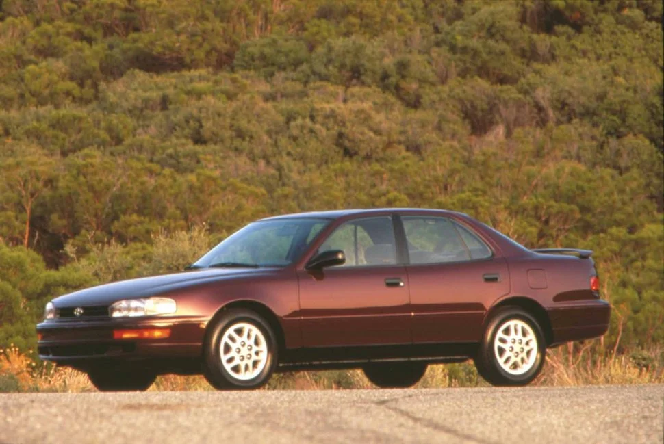 Toyota Camry 2.2 (136 Hp)1991 - 1996 thumbnail 3
