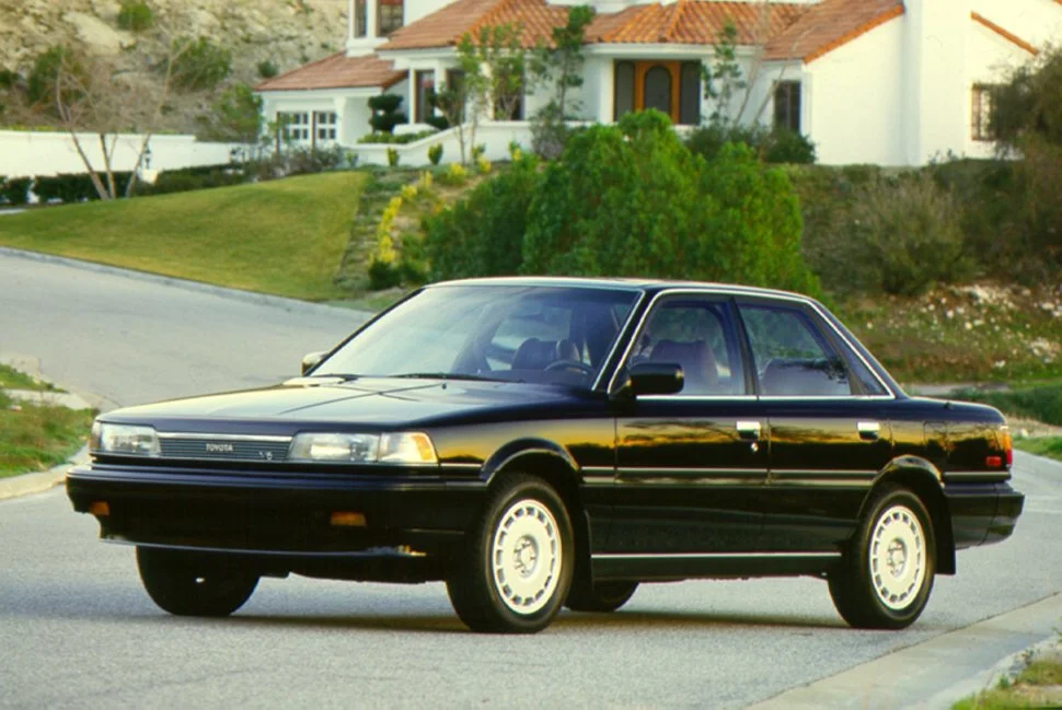 Toyota Camry 1.8 (90 Hp)1988 - 1991 - 1