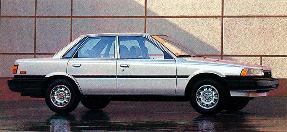 Toyota Camry 1.8 (90 Hp)1988 - 1991 thumbnail 3