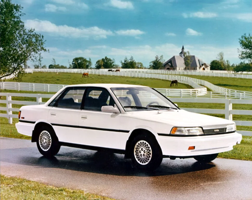 Toyota Camry 1.8 (90 Hp)1988 - 1991 thumbnail 4