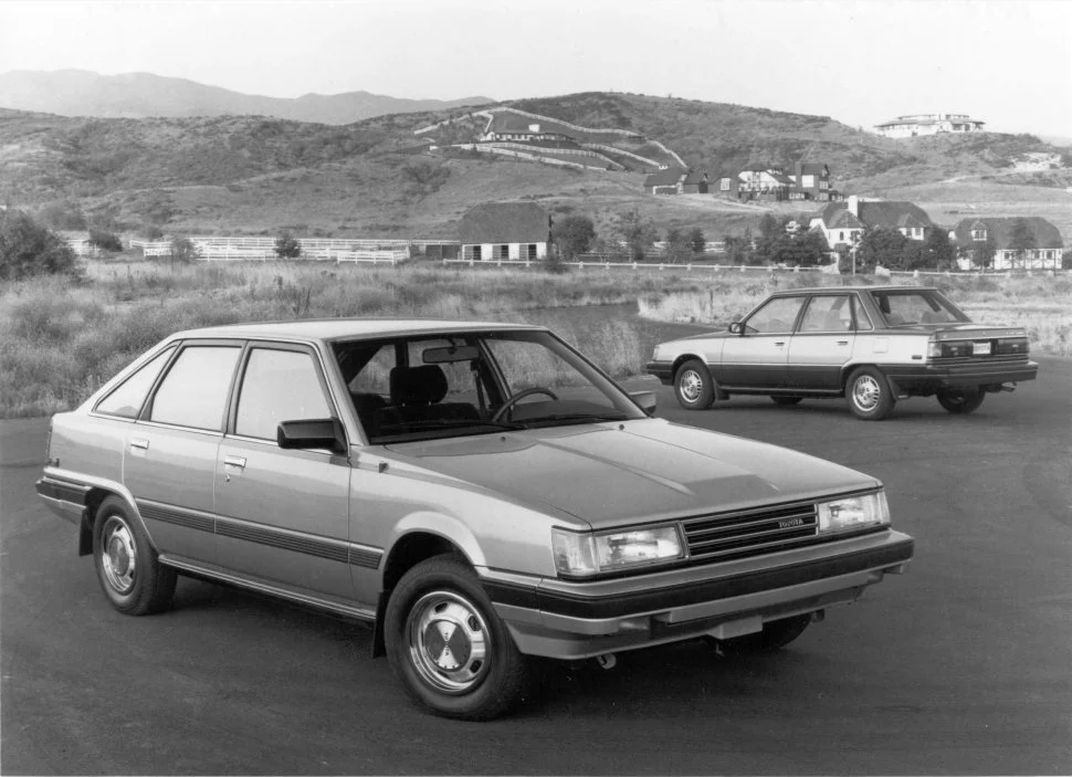 Toyota Camry 1.8 (90 Hp)1982 - 1986 thumbnail 2
