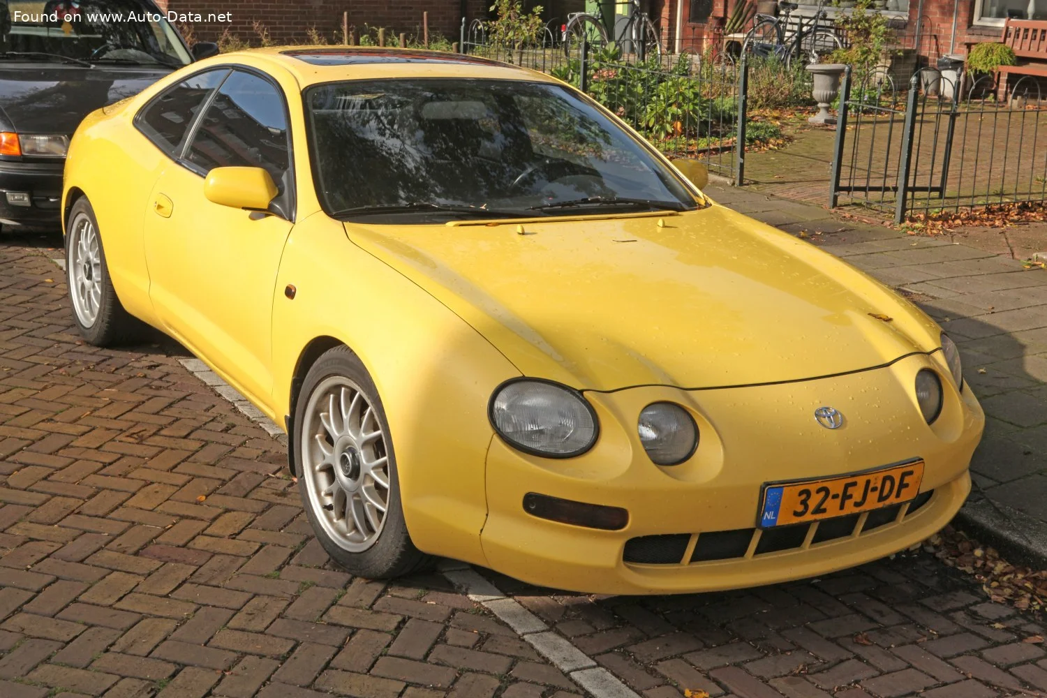 Toyota Celica 1.8 i 16V (116 Hp)1993 - 1999 thumbnail 8