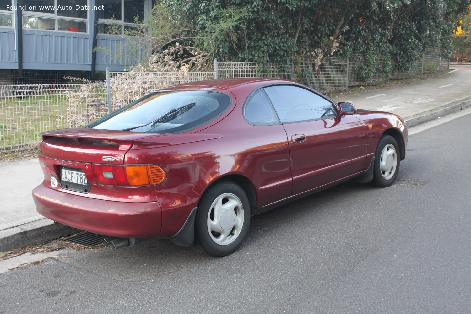 Toyota Celica 1.6 STi (105 Hp)1990 - 1994 thumbnail 2