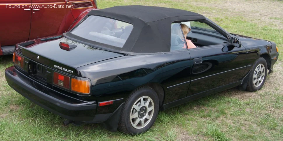 Toyota Celica 2.0 GT (ST162) (140 Hp)1988 - 1990 - 1