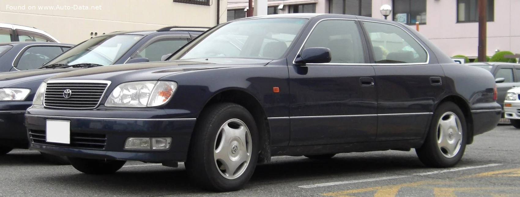 Toyota Celsior 4.0 V8 i (265 Hp)1994 - 1997 - 1