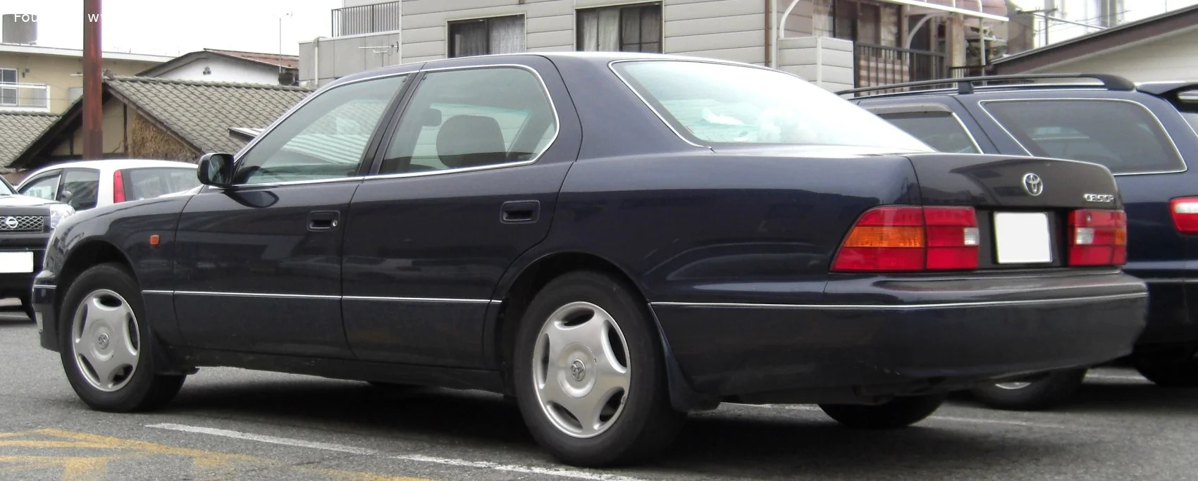 Toyota Celsior 4.0 V8 i (265 Hp)1994 - 1997 thumbnail 2