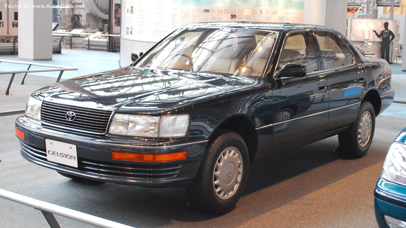 Toyota Celsior 4.0 V8 (260 Hp)1989 - 1994 - 1