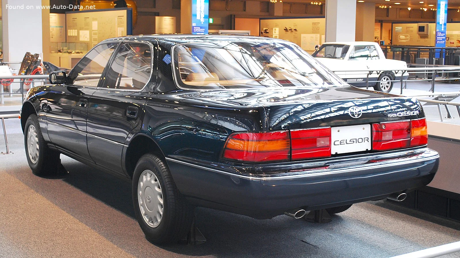 Toyota Celsior 4.0 V8 (260 Hp)1989 - 1994 thumbnail 2