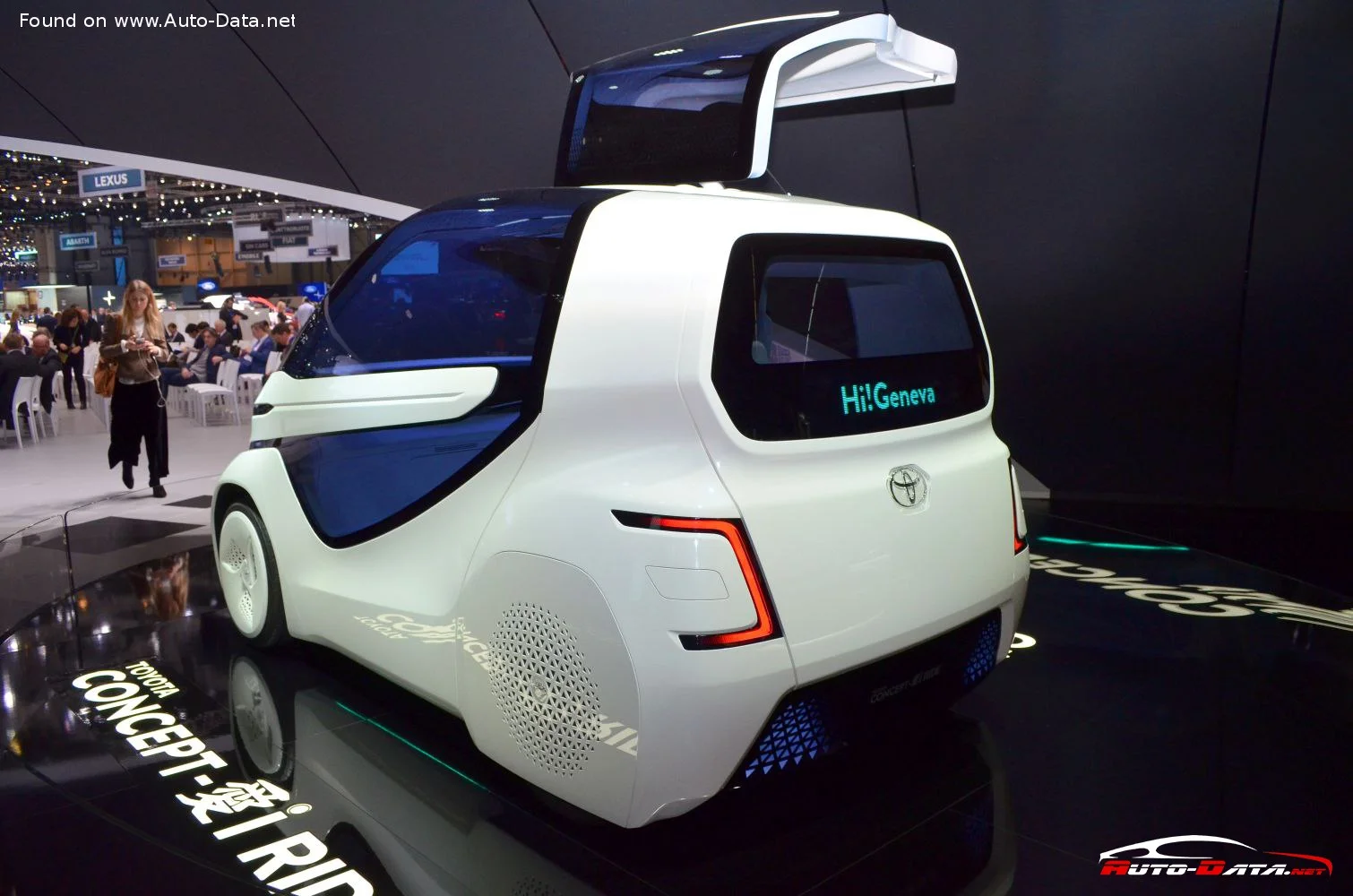 Toyota Concept-i Toyota Concept-i Ride thumbnail 4