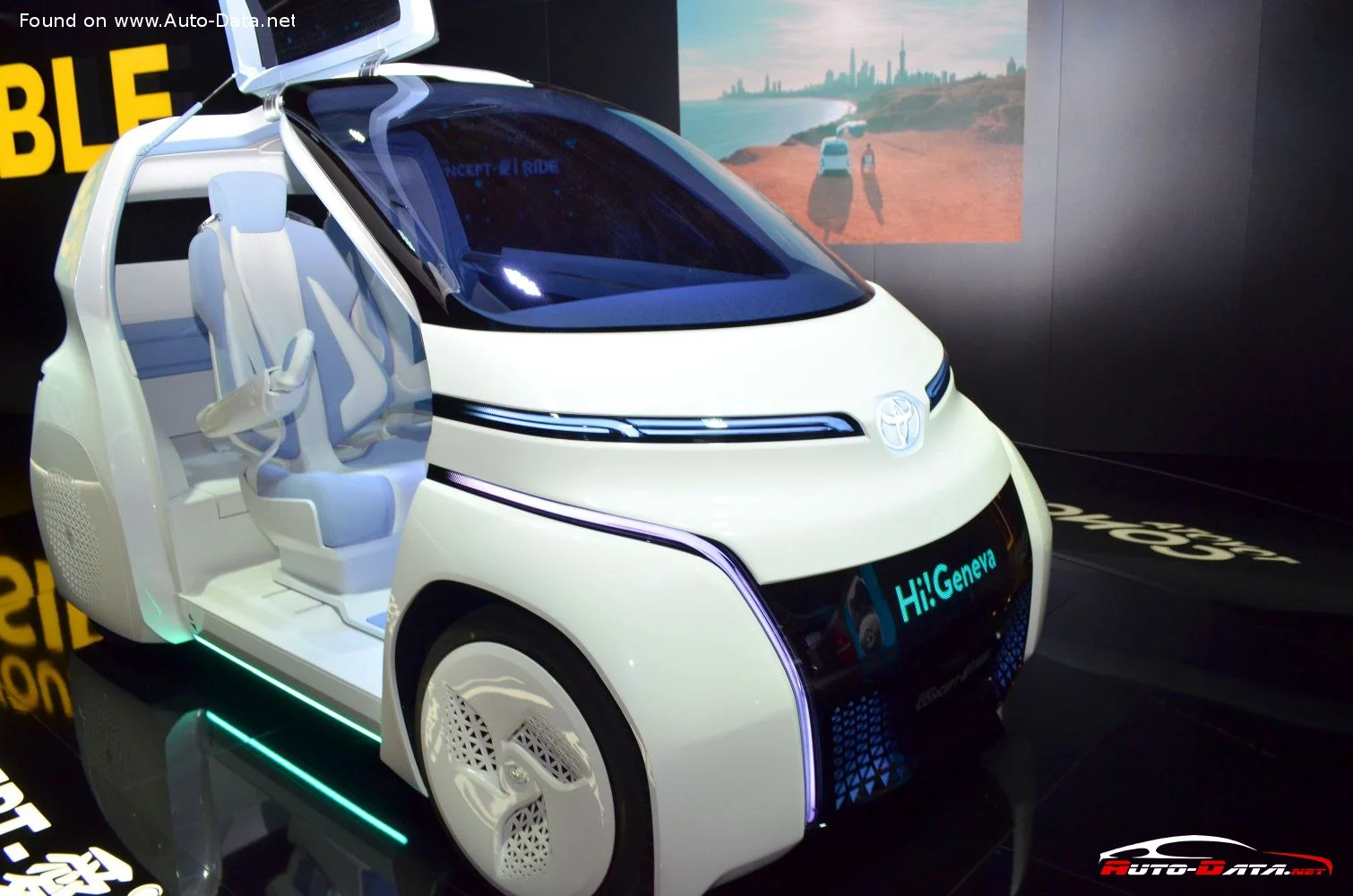 Toyota Concept-i Toyota Concept-i Ride thumbnail 6