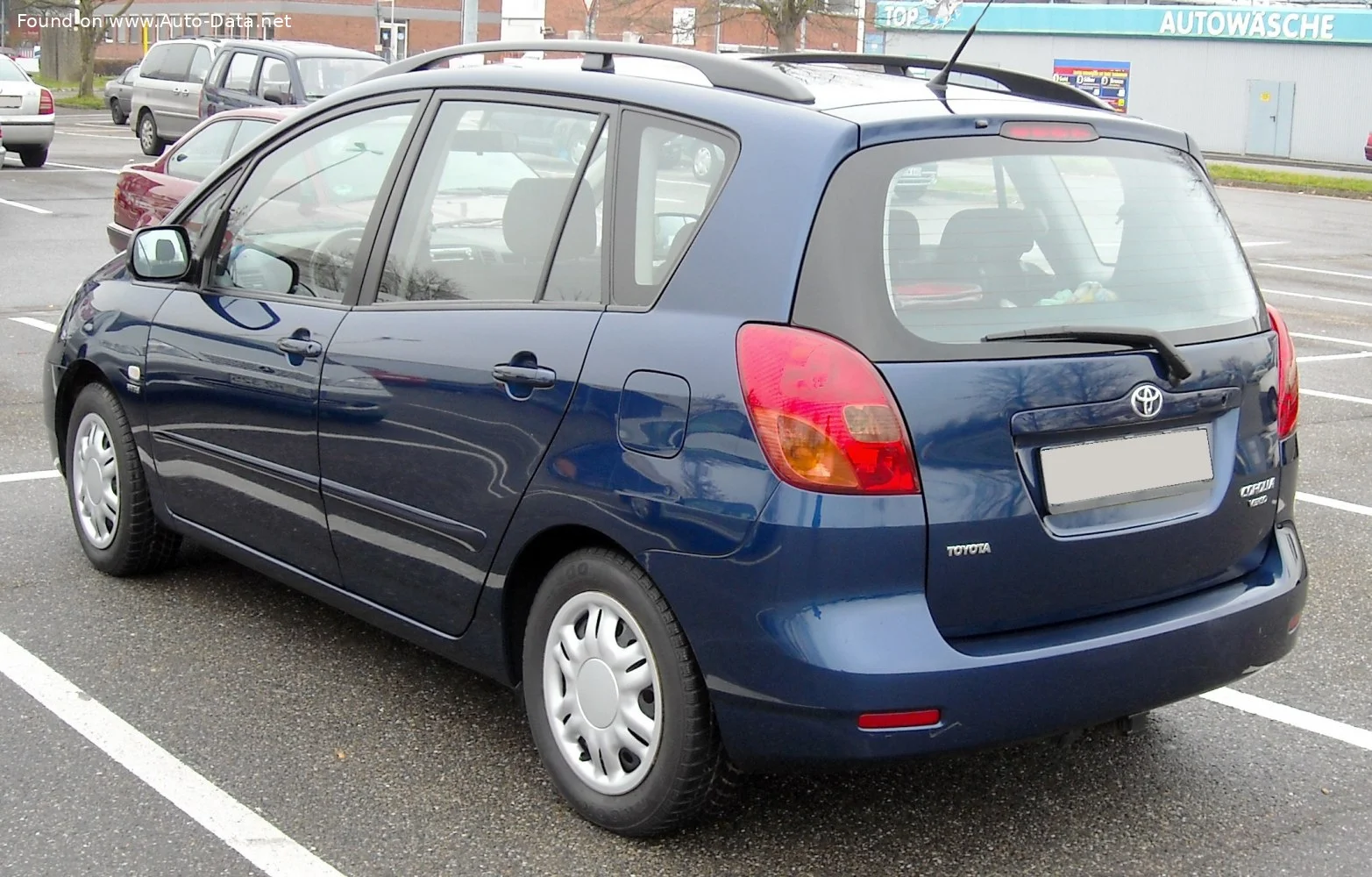 Toyota Corolla Verso 1.5 i (110 Hp)2001 - 2003 thumbnail 4